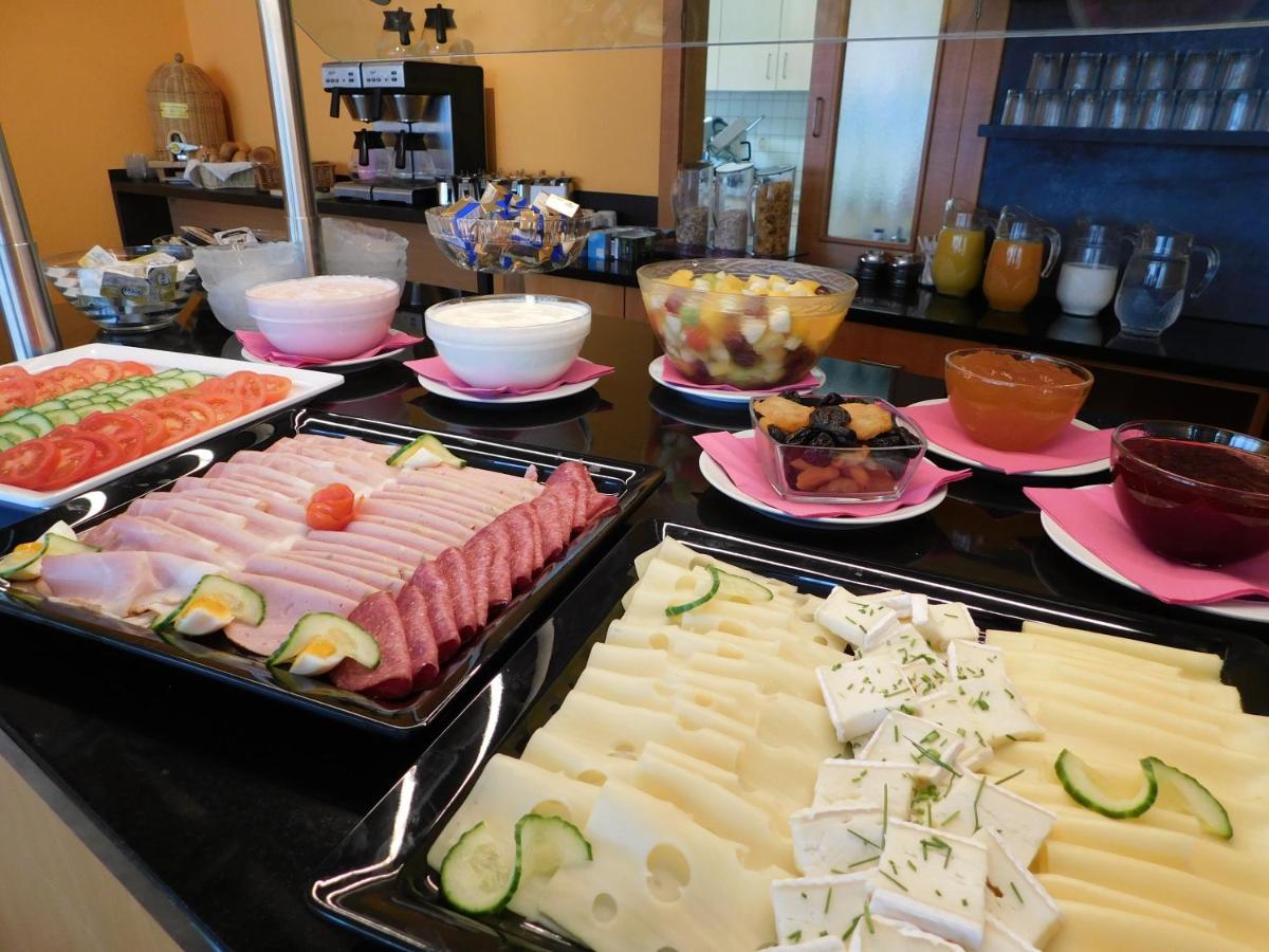 Zentral Hotel Bad Füssing Zewnętrze zdjęcie